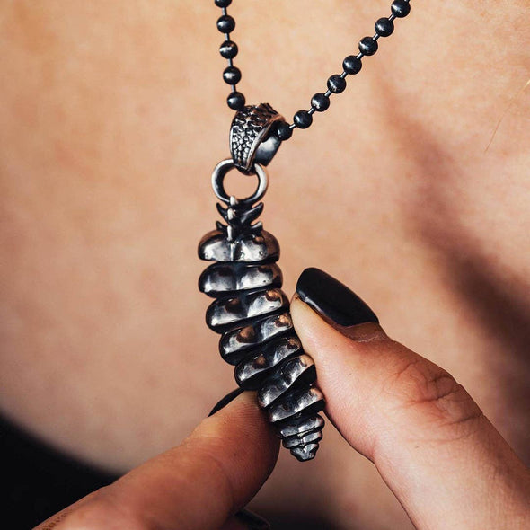 Rattlesnake Tail Necklace: Black