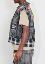 Load image into Gallery viewer, PATCHES CUT OFF PLAID DENIM VEST