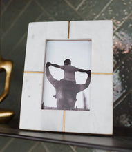 Load image into Gallery viewer, Sammita 4x6 White Picture Frame - Carved Marble Brass Inlay
