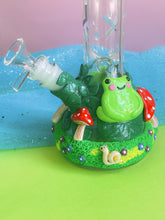 Load image into Gallery viewer, FROG BONG &quot;THE FRONG&quot;
