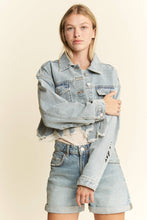 Load image into Gallery viewer, FRAYED HEM SMILEY PATCH CROPPED DENIM JACKET