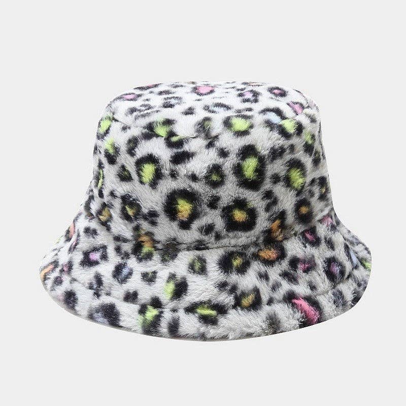 Warm Fleece Leopard Print Bucket Hat: WHITE