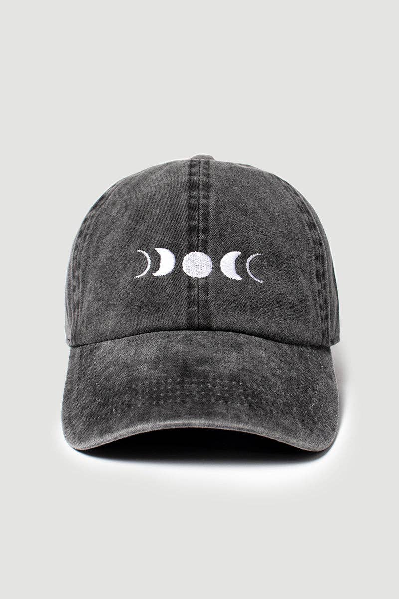 Celestial-Moon embroidered baseball cap: Black