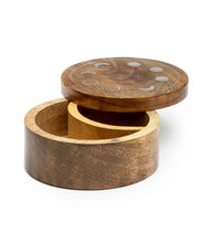 Load image into Gallery viewer, Indukala Pivot Box