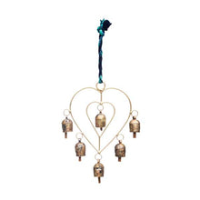 Load image into Gallery viewer, Sari Twist Heart Chime