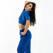 Load image into Gallery viewer, DISTORTION CROP TOP