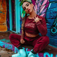 Load image into Gallery viewer, DISTORTION CROP TOP SWEATSHIRT