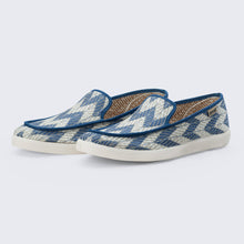 Load image into Gallery viewer, Eugenio arrow Indigo